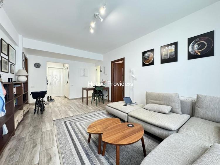 Apartament cu 2 camere, mobilat în Unirii