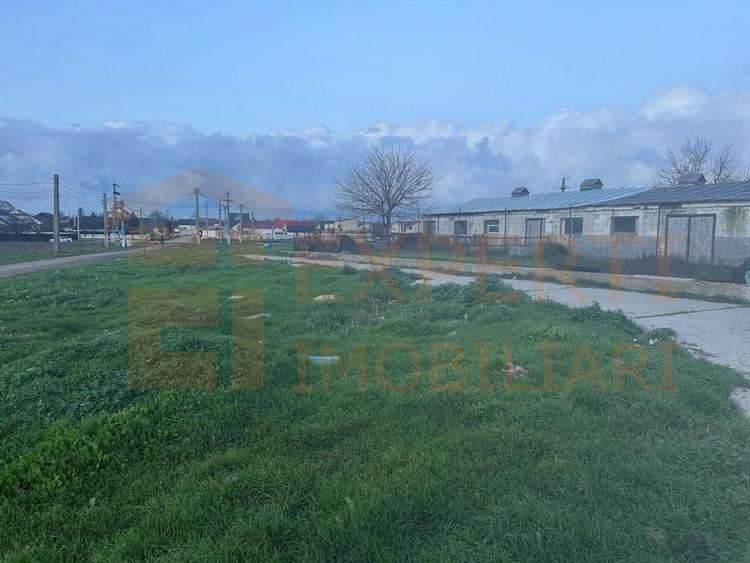 Teren Construcții intravilan de 2697 mp, în Valu lui Traian