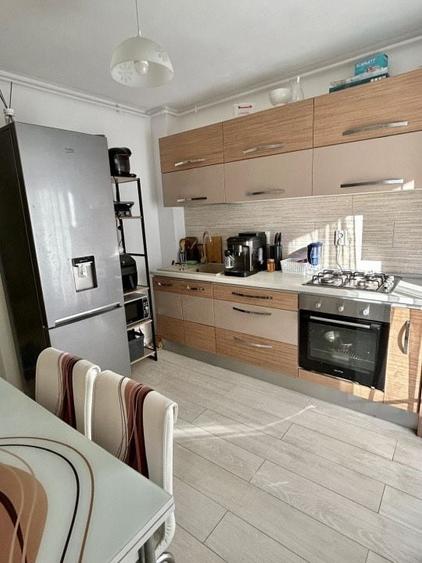 Apartament cu 2 camere decomandat în Florești