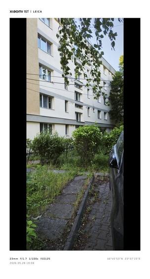 Apartament cu 4 camere decomandat în Central