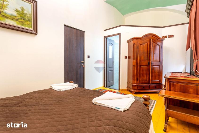Casă cu Teren 792 Mp în Central