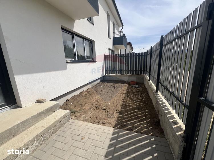 Casă cu 4 camere cu Teren 300 Mp în Central
