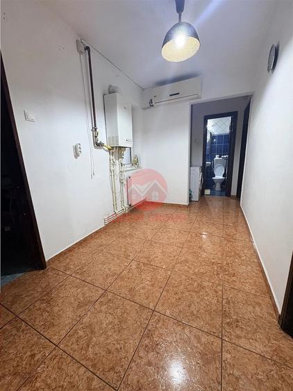 Apartament cu 3 camere decomandat în Tomis Nord