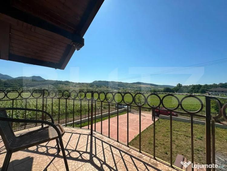 Casă cu 4 camere cu Teren 600 Mp în Certeju de Sus