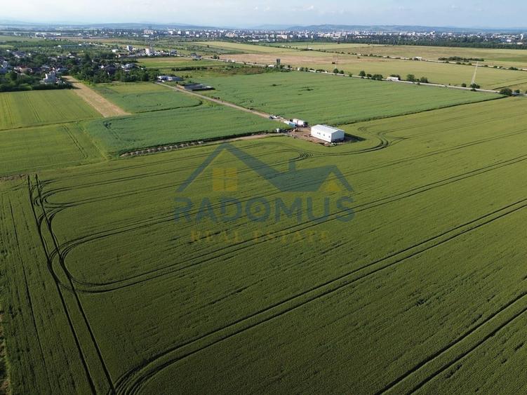 Teren agricol intravilan de 10000 mp, în Exterior Vest