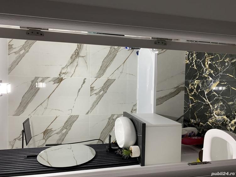 Apartament cu 3 camere decomandat în Cuza
