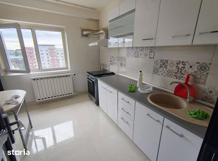 Apartament cu 2 camere decomandat în 13 Septembrie