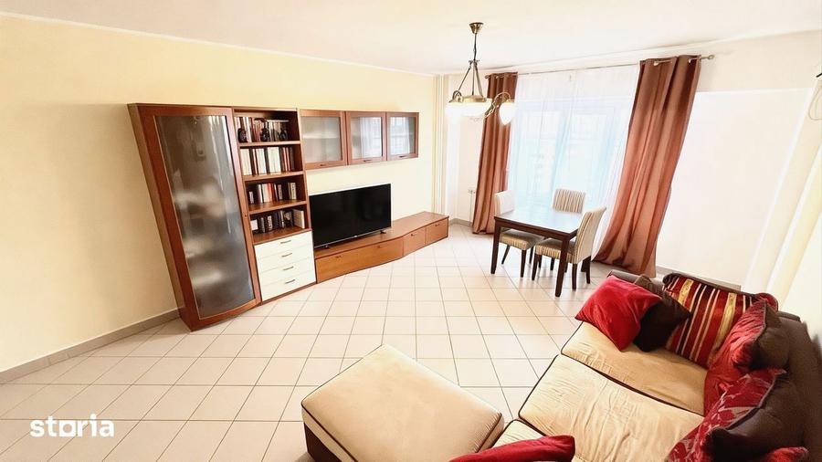 Apartament cu 3 camere decomandat, mobilat în Decebal