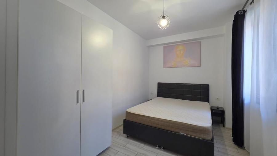 Apartament cu 2 camere nedecomandat, mobilat în Mamaia-Sat