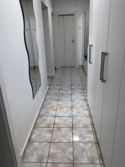 Apartament 2 camere , decomandat , etaj 2 , km 0 ( cu loc parcare ). 0736003786 - 3