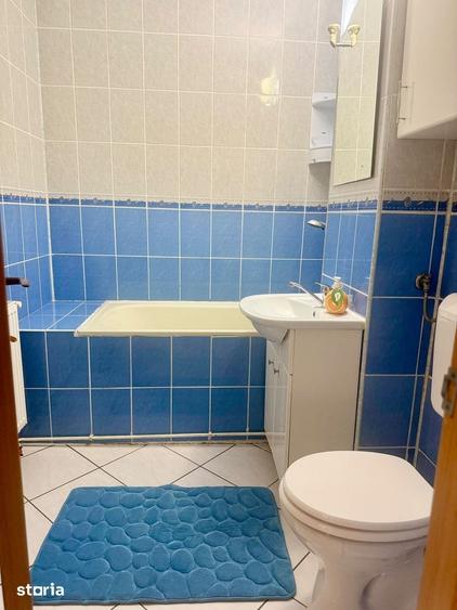 Garsonieră decomandată în Valea Cetății