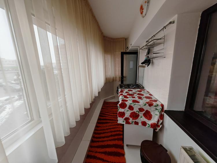Apartament cu 3 camere decomandat, mobilat în Ștefan cel Mare