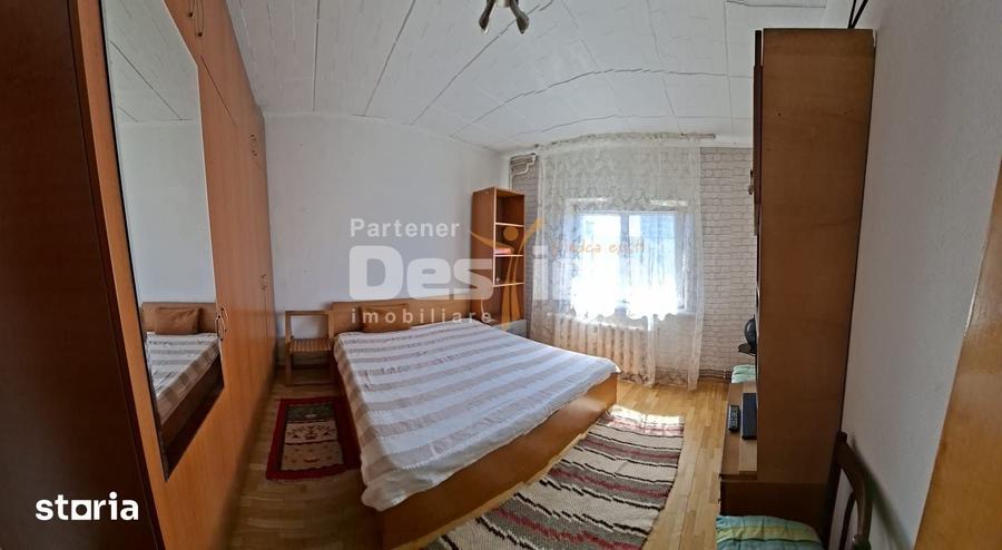 Apartament cu 3 camere decomandat în 13 Septembrie