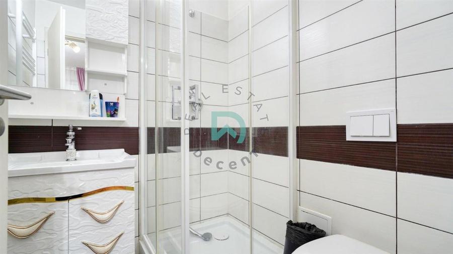 Apartament cu 3 camere decomandat în Gării