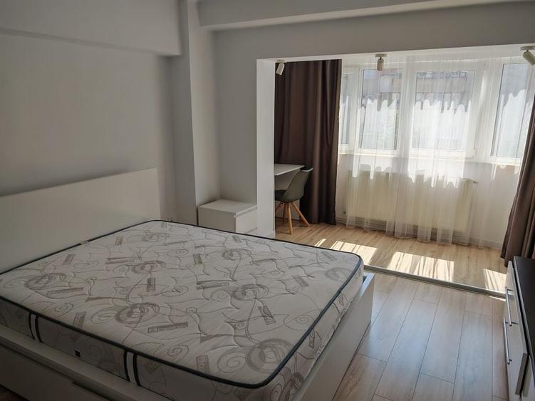 Proprietar inchiriez apartament pe Calea Dorobantilor, 2 camere, 61 mp, balcon, etaj 3 - 7