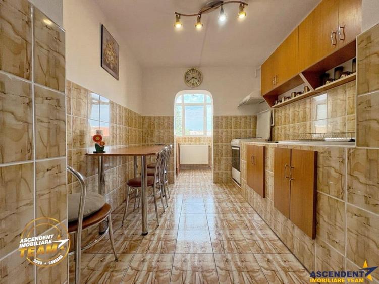 Apartament cu 2 camere decomandat în Central