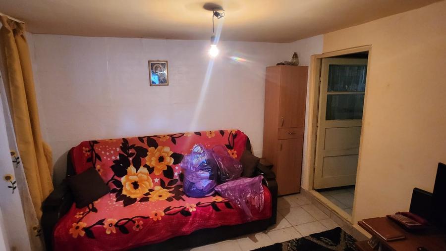 Casă individuală cu 3 camere cu Canalizare în CET