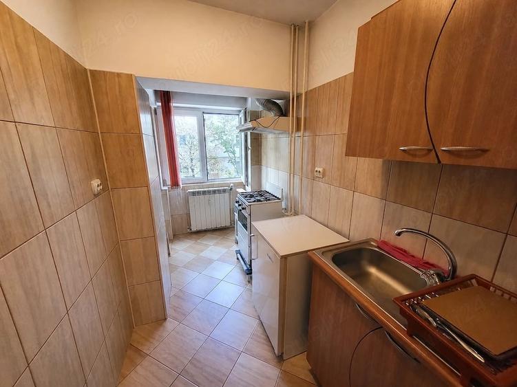 Garsonieră decomandată în Mazepa 1