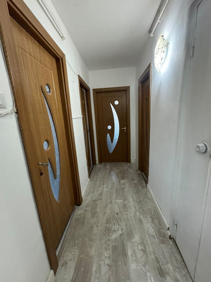 Apartament cu 2 camere decomandat, mobilat în Alexandru cel Bun