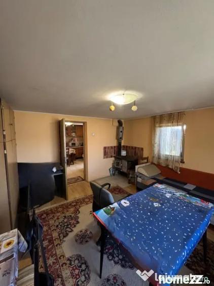 Casă cu 4 camere cu Teren 1400 Mp în Hideaga
