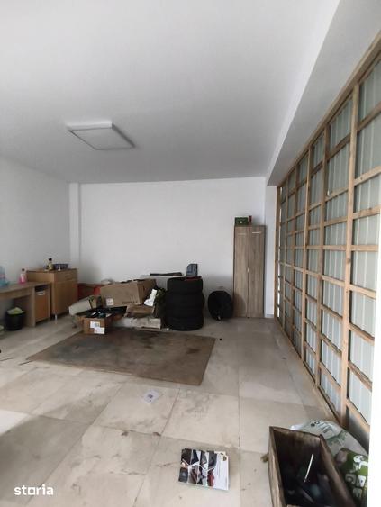 Spațiu comercial, de 84 mp, în Agigea