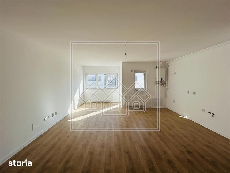 Apartament cu 4 camere în Șelimbăr