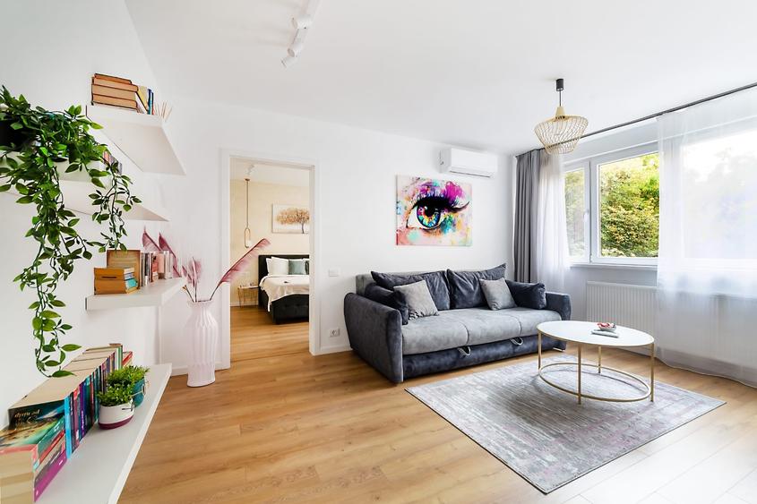 Apartament cu 2 camere semidecomandat în Cișmigiu