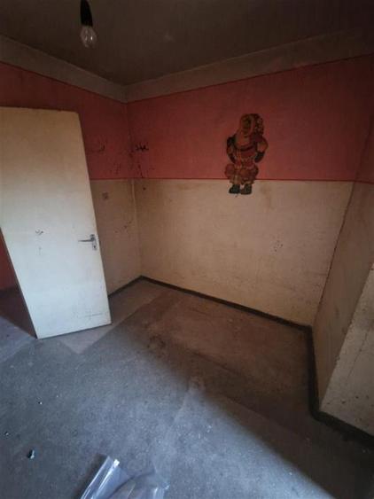 Apartament cu 3 camere decomandat în Soarelui