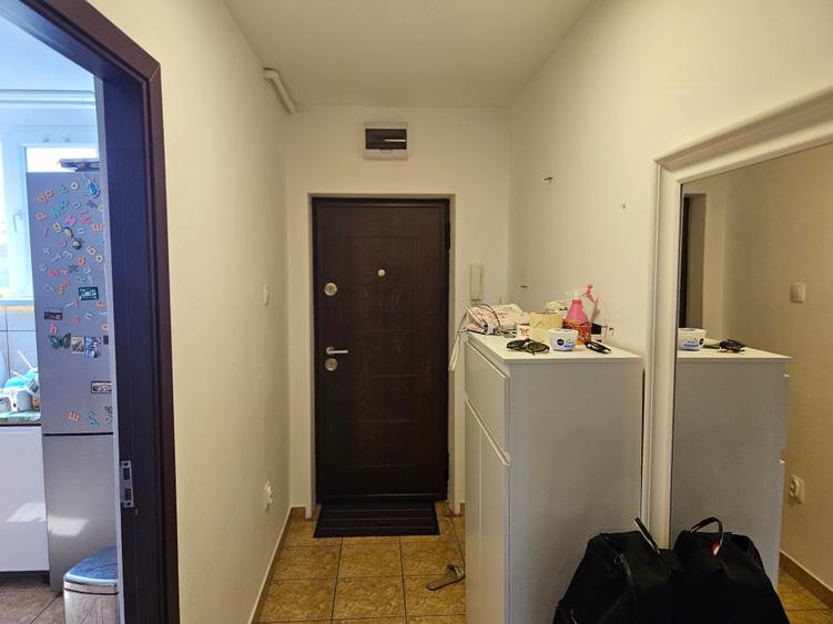Apartament cu 3 camere circular în Complex Studențesc