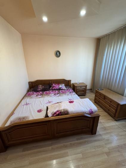 Apartament cu 2 camere decomandat, mobilat în Paltiniș