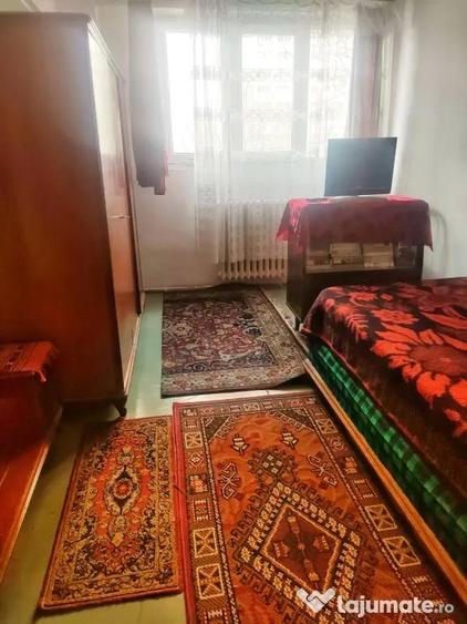 Apartament cu 2 camere decomandat în Theodor Pallady