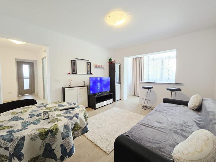 Apartament cu 2 camere decomandat în Mazepa 2