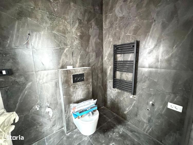 Casă cu 4 camere în Uricani
