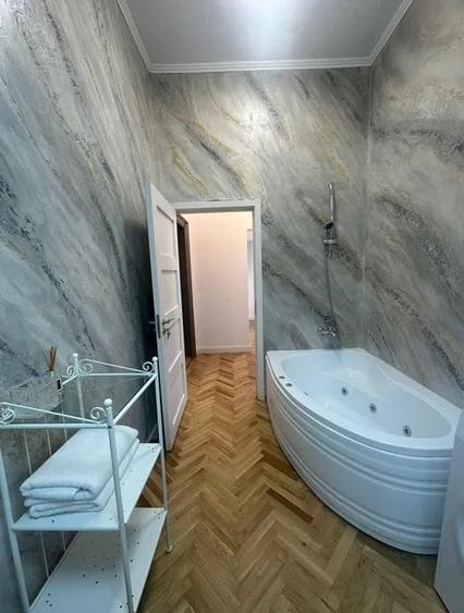Casă individuală cu 2 camere cu Canalizare în Andrei Mureșanu