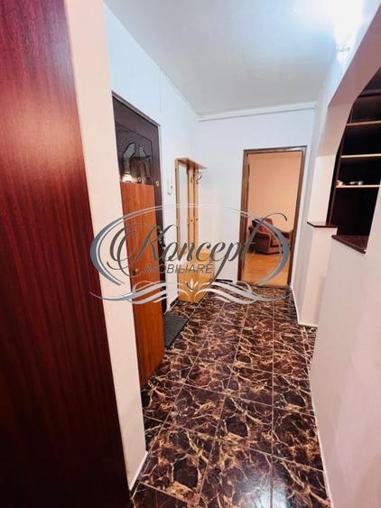 Apartament cu 2 camere decomandat, mobilat în Zorilor