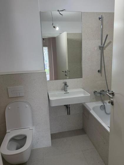 Apartament cu 2 camere decomandat în Floreasca