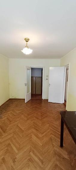 Apartament circular in cartierul astra - 2