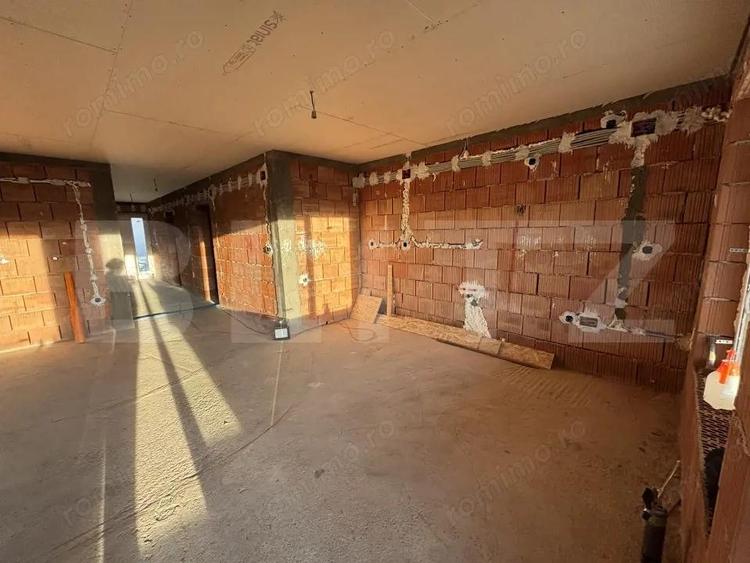 Casa de vanzare, 108 mp, zona Sud-Vest - 2