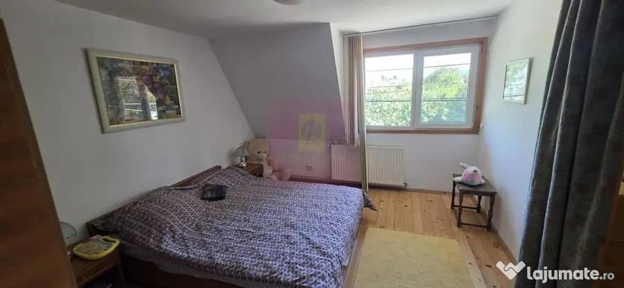 Vila de vanzare cu 4 camere in Breaza - 12
