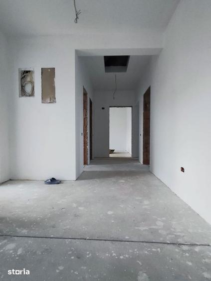 Casă cu 4 camere cu Teren 460 Mp în Tărtășești