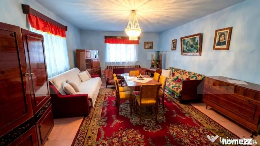 Casă cu 4 camere cu Teren 200 Mp în Central