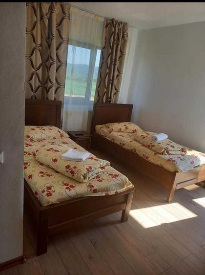 Casă cu 4 camere cu Teren 500 Mp în Cristeștii Ciceului