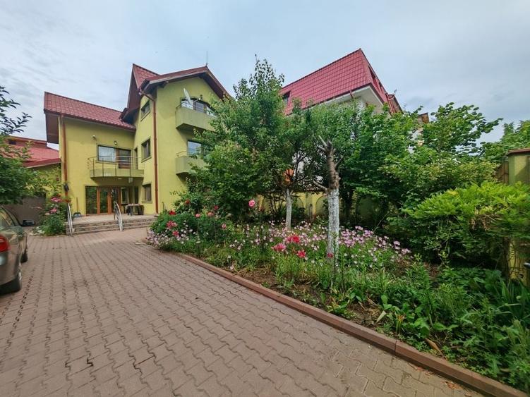 Casă cu 4 camere în Central