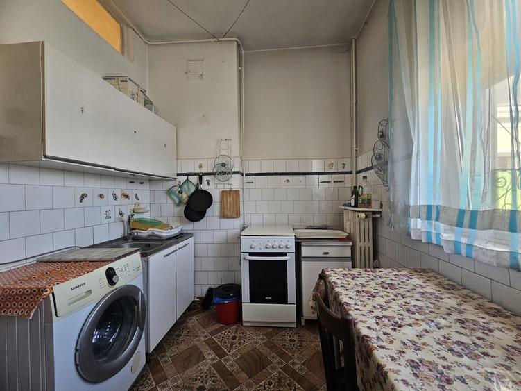 Apartament cu 2 camere decomandat în Bucureștii Noi