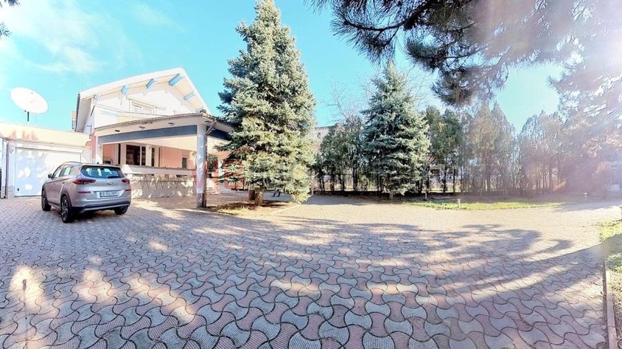 Casă cu 5 camere cu Piscina în Dămăroaia