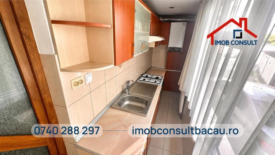 Apartament cu 2 camere decomandat în Banca Națională