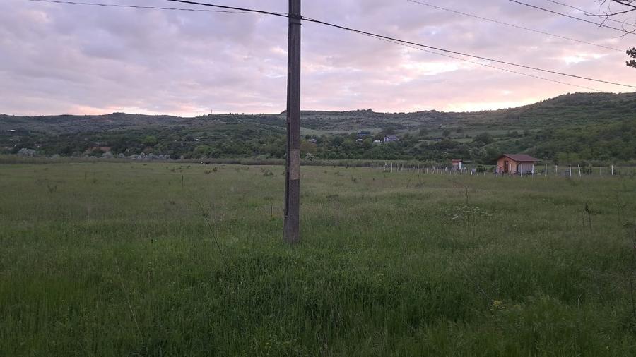 Teren Construcții extravilan de 2800 mp, în Central