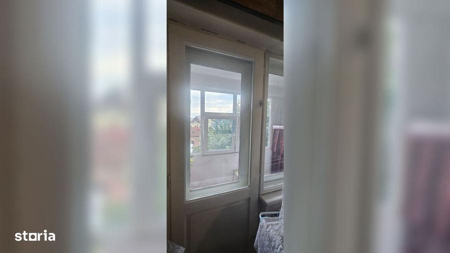 Apartament cu 2 camere semidecomandat în Fundeni