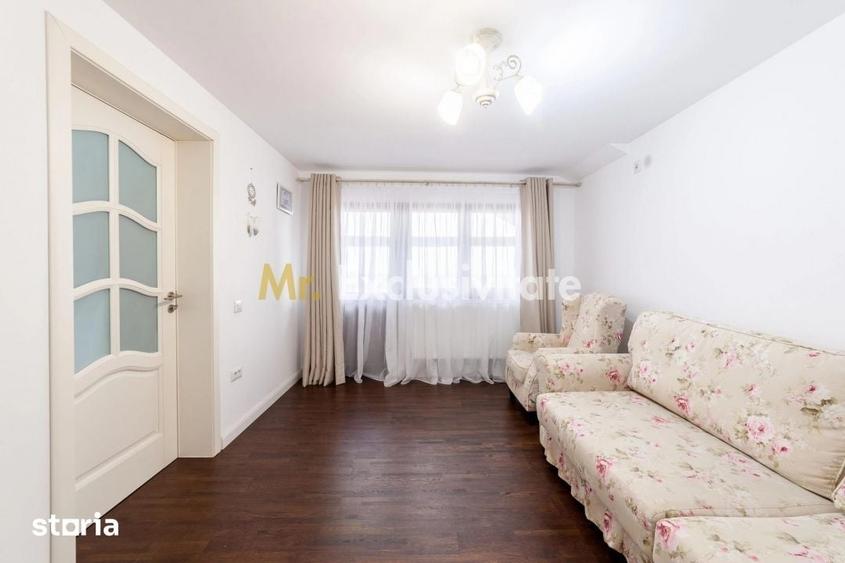 Casă cu 3 camere cu Teren 477 Mp în Bradu