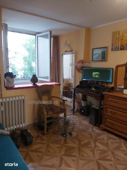 Apartament 3 camere Ozana Titan 66 mp Etaj 1 metrou 7 minute - 6